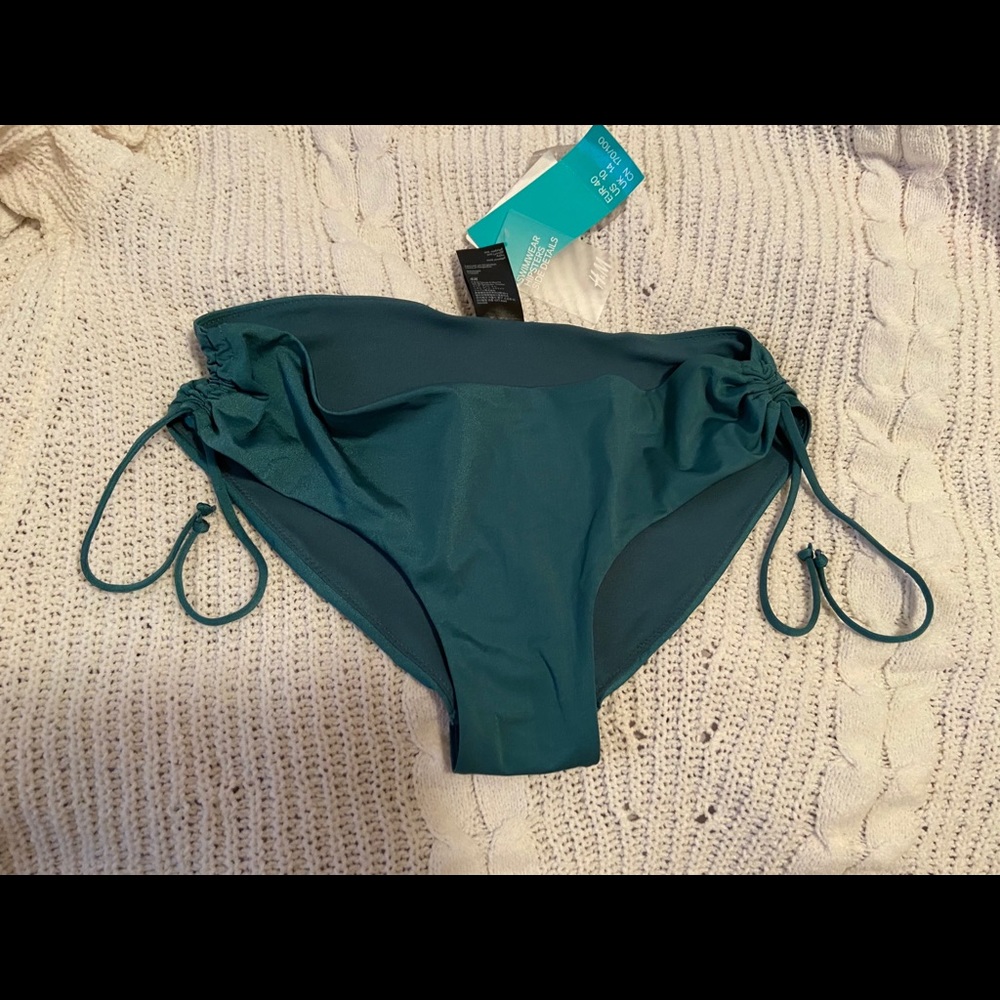 NWT H&M Hipster style bikini